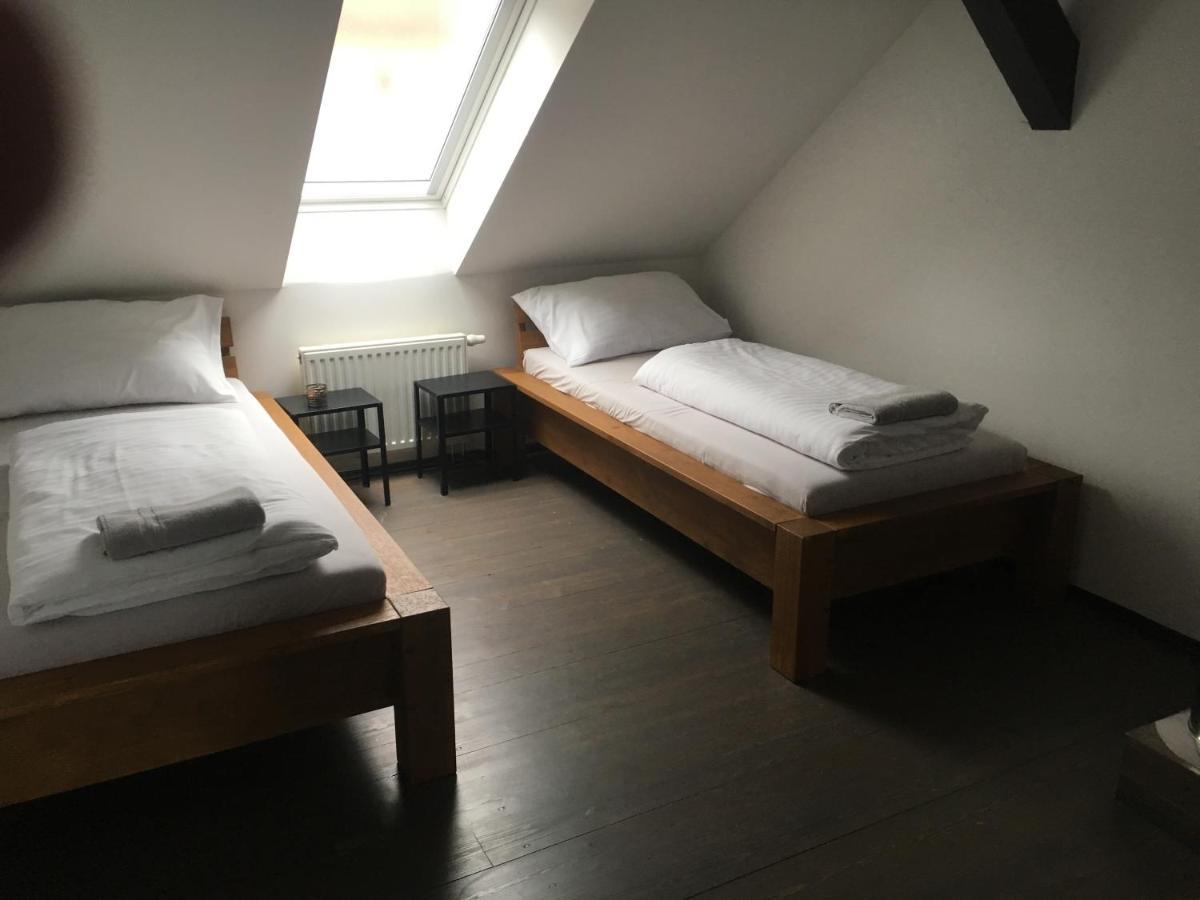 Hotel Rustikal - U Mandlonovych Sadu 3*